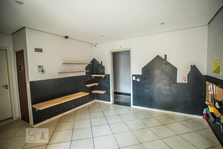 Apartamento à venda com 80m², 3 quartos e 2 vagas Apartamento à venda com 80m², 3 quartos e 2 vagasÁrea comum - Brinquedoteca