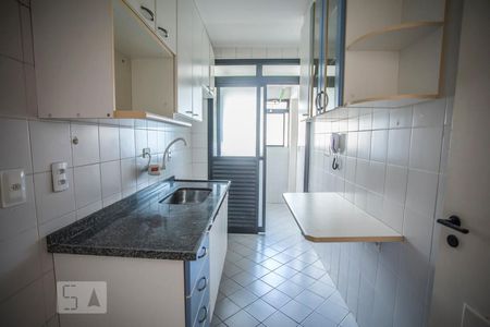 Apartamento à venda com 80m², 3 quartos e 2 vagas Apartamento à venda com 80m², 3 quartos e 2 vagasCozinha