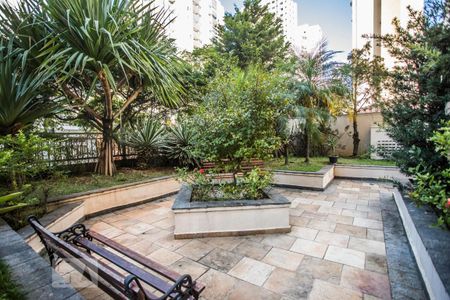 Apartamento à venda com 80m², 3 quartos e 2 vagas Apartamento à venda com 80m², 3 quartos e 2 vagasHall de Entrada