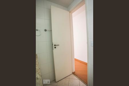 Apartamento à venda com 80m², 3 quartos e 2 vagas Apartamento à venda com 80m², 3 quartos e 2 vagasBanheiro 2