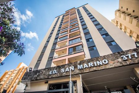 Apartamento à venda com 80m², 3 quartos e 2 vagas Apartamento à venda com 80m², 3 quartos e 2 vagasFachada