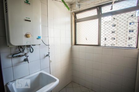 Apartamento à venda com 80m², 3 quartos e 2 vagas Apartamento à venda com 80m², 3 quartos e 2 vagasÁrea de Serviço