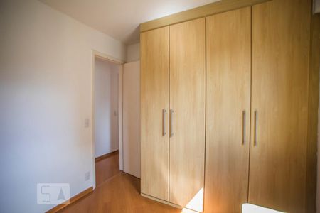 Apartamento à venda com 80m², 3 quartos e 2 vagas Apartamento à venda com 80m², 3 quartos e 2 vagasQuarto 2