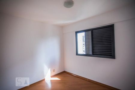 Apartamento à venda com 80m², 3 quartos e 2 vagas Apartamento à venda com 80m², 3 quartos e 2 vagasQuarto 3