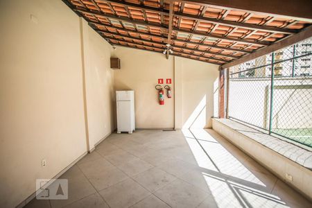 Apartamento à venda com 80m², 3 quartos e 2 vagas Apartamento à venda com 80m², 3 quartos e 2 vagasÁrea comum - Churrasqueira