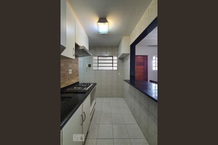 Cozinha de apartamento para alugar com 2 quartos, 50m² em Sé, São Paulo