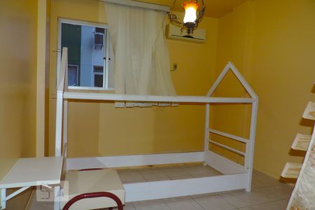 Quarto 1 de apartamento para alugar com 2 quartos, 70m² em Itacorubi, Florianópolis