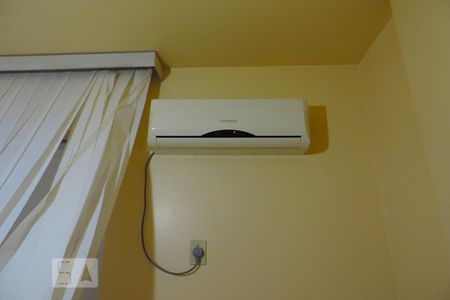 Quarto 1 de apartamento para alugar com 2 quartos, 70m² em Itacorubi, Florianópolis