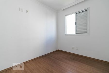Quarto 1 de apartamento para alugar com 2 quartos, 49m² em Parque São Jorge, São Paulo