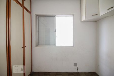 Quarto 1 de apartamento para alugar com 2 quartos, 68m² em Vila Mangalot, São Paulo