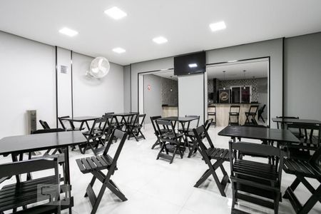 Apartamento à venda com 49m², 2 quartos e 1 vaga Apartamento à venda com 49m², 2 quartos e 1 vagaÁrea comum - Salão de festas