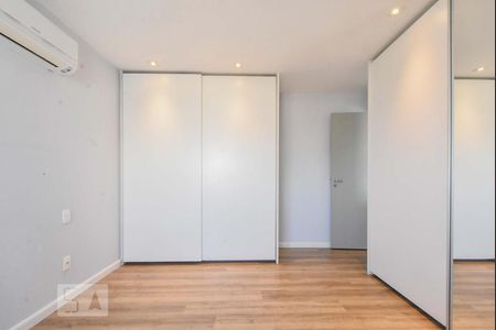 Apartamento à venda com 68m², 1 quarto e 2 vagasSuíte