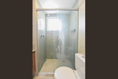 Apartamento à venda com 68m², 1 quarto e 2 vagasBanheiro da Suíte