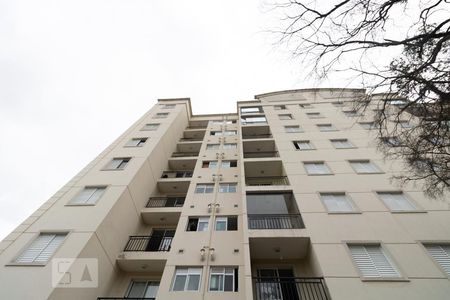 Apartamento para alugar com 52m², 2 quartos e 1 vaga Apartamento para alugar com 52m², 2 quartos e 1 vagaFachada
