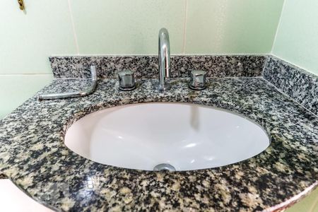 Apartamento para alugar com 52m², 2 quartos e 1 vaga Apartamento para alugar com 52m², 2 quartos e 1 vagaBanheiro da Suíte