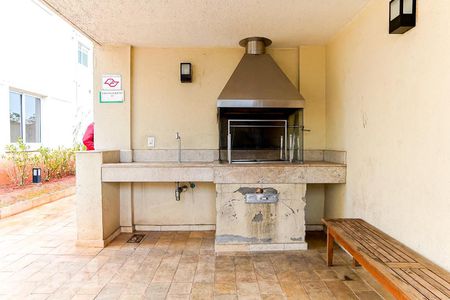 Apartamento para alugar com 52m², 2 quartos e 1 vaga Apartamento para alugar com 52m², 2 quartos e 1 vagaÁrea Comum - Churrasqueira