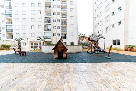 Apartamento para alugar com 52m², 2 quartos e 1 vaga Apartamento para alugar com 52m², 2 quartos e 1 vagaÁrea Comum - Playground