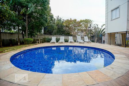 Apartamento para alugar com 52m², 2 quartos e 1 vaga Apartamento para alugar com 52m², 2 quartos e 1 vagaÁrea Comum - Piscina