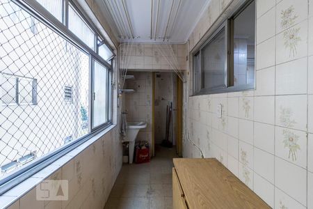 Apartamento à venda com 105m², 3 quartos e 1 vaga Apartamento à venda com 105m², 3 quartos e 1 vagaÁrea de Serviço