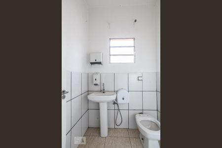 Casa para alugar com 220m², 3 quartos e 3 vagasBanheiro da Suíte