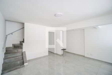 Sala de casa para alugar com 2 quartos, 100m² em Vila Gomes Cardim, São Paulo