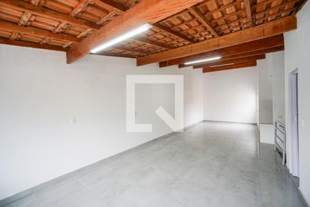 Casa para alugar com 100m², 2 quartos e 2 vagasSalão