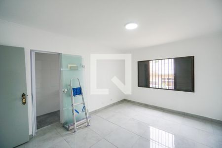 Casa para alugar com 100m², 2 quartos e 2 vagasSuíte 02