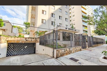 Apartamento à venda com 44m², 1 quarto e 1 vaga Apartamento à venda com 44m², 1 quarto e 1 vagaFachada
