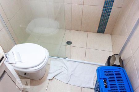 Casa à venda com 440m², 3 quartos e 7 vagas Casa à venda com 440m², 3 quartos e 7 vagassuíte