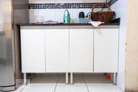 Casa à venda com 440m², 3 quartos e 7 vagas Casa à venda com 440m², 3 quartos e 7 vagasCozinha - Armários