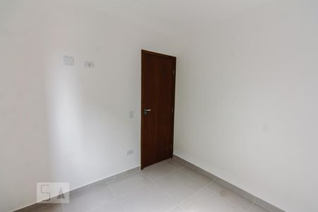 Quarto 1 de apartamento para alugar com 2 quartos, 38m² em Vila Paiva, São Paulo