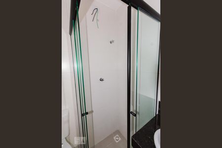 Apartamento para alugar com 38m², 2 quartos e sem vaga Apartamento para alugar com 38m², 2 quartos e sem vagaBanheiro Chuveiro