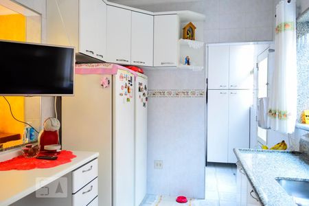 Casa à venda com 220m², 4 quartos e 3 vagasCozinha