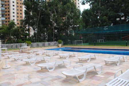 Apartamento para alugar com 52m², 2 quartos e 1 vagaÁrea Comum