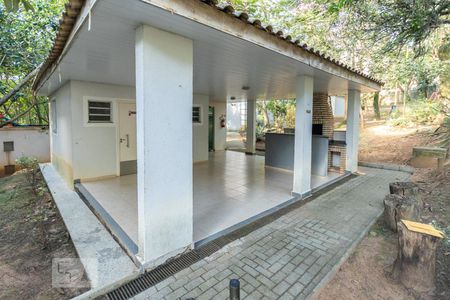Apartamento para alugar com 42m², 2 quartos e sem vaga Apartamento para alugar com 42m², 2 quartos e sem vagaChurrasqueira