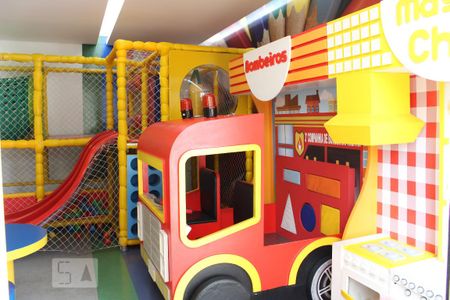 Apartamento para alugar com 67m², 2 quartos e 2 vagasÁrea comum - Brinquedoteca