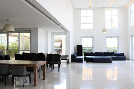Apartamento para alugar com 67m², 2 quartos e 2 vagasÁrea comum - Salão de festas