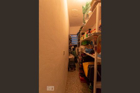 Casa à venda com 129m², 2 quartos e 3 vagasDISPENSA