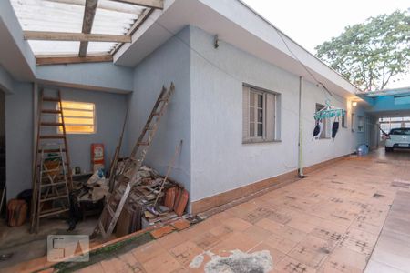 Casa à venda com 129m², 2 quartos e 3 vagasQUINTAL