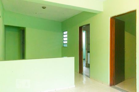 Sala de casa para alugar com 2 quartos, 100m² em Parque Boturussu, São Paulo