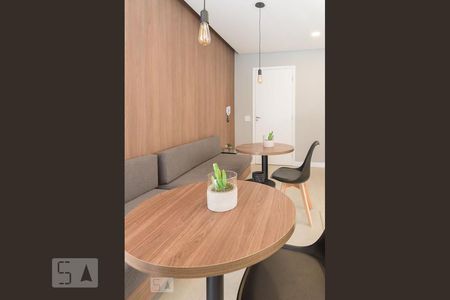 Studio para alugar com 25m², 1 quarto e sem vagaSalão de festas