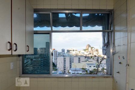 Apartamento para alugar com 70m², 2 quartos e 2 vagasÁrea de Serviço