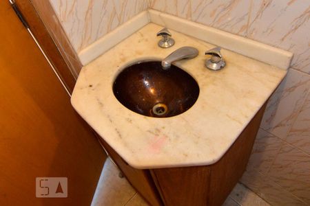 Apartamento para alugar com 70m², 2 quartos e 2 vagasLavabo