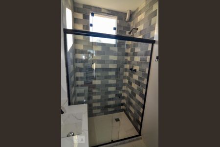 Apartamento para alugar com 70m², 2 quartos e 2 vagasBanheiro Social