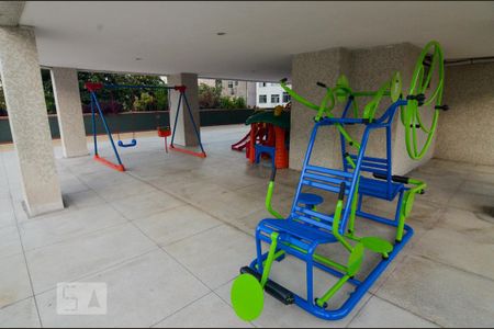 Apartamento para alugar com 70m², 2 quartos e 2 vagasParquinho