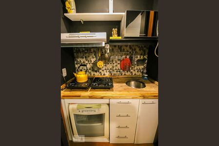 Apartamento à venda com 45m², 1 quarto e 1 vaga Apartamento à venda com 45m², 1 quarto e 1 vagaCozinha - Armários