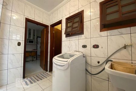 Casa à venda com 143m², 4 quartos e 3 vagasÁrea de Serviço