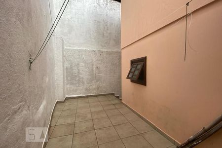 Casa à venda com 143m², 4 quartos e 3 vagasQuintal