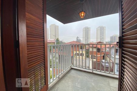 Casa à venda com 143m², 4 quartos e 3 vagasSuíte 1