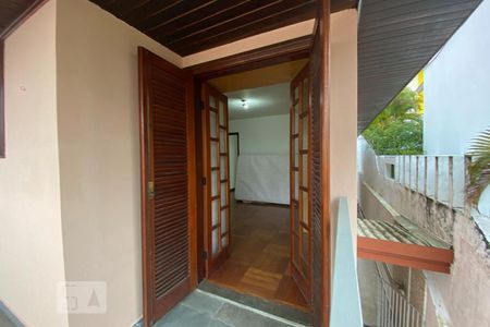 Casa à venda com 143m², 4 quartos e 3 vagasSuíte 1